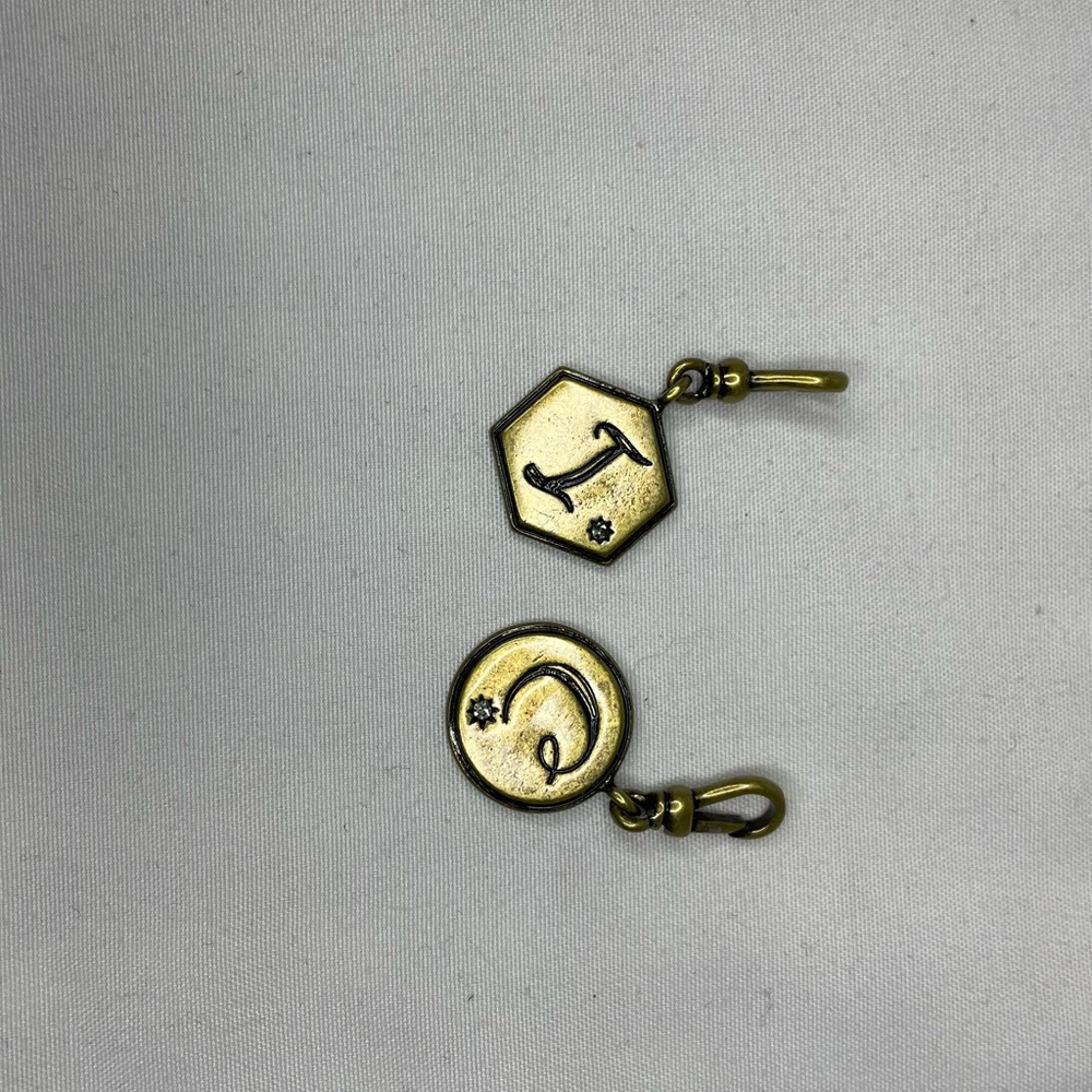 Tresors Heirloom Initial Charms